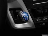  Gear shifter/center console photo